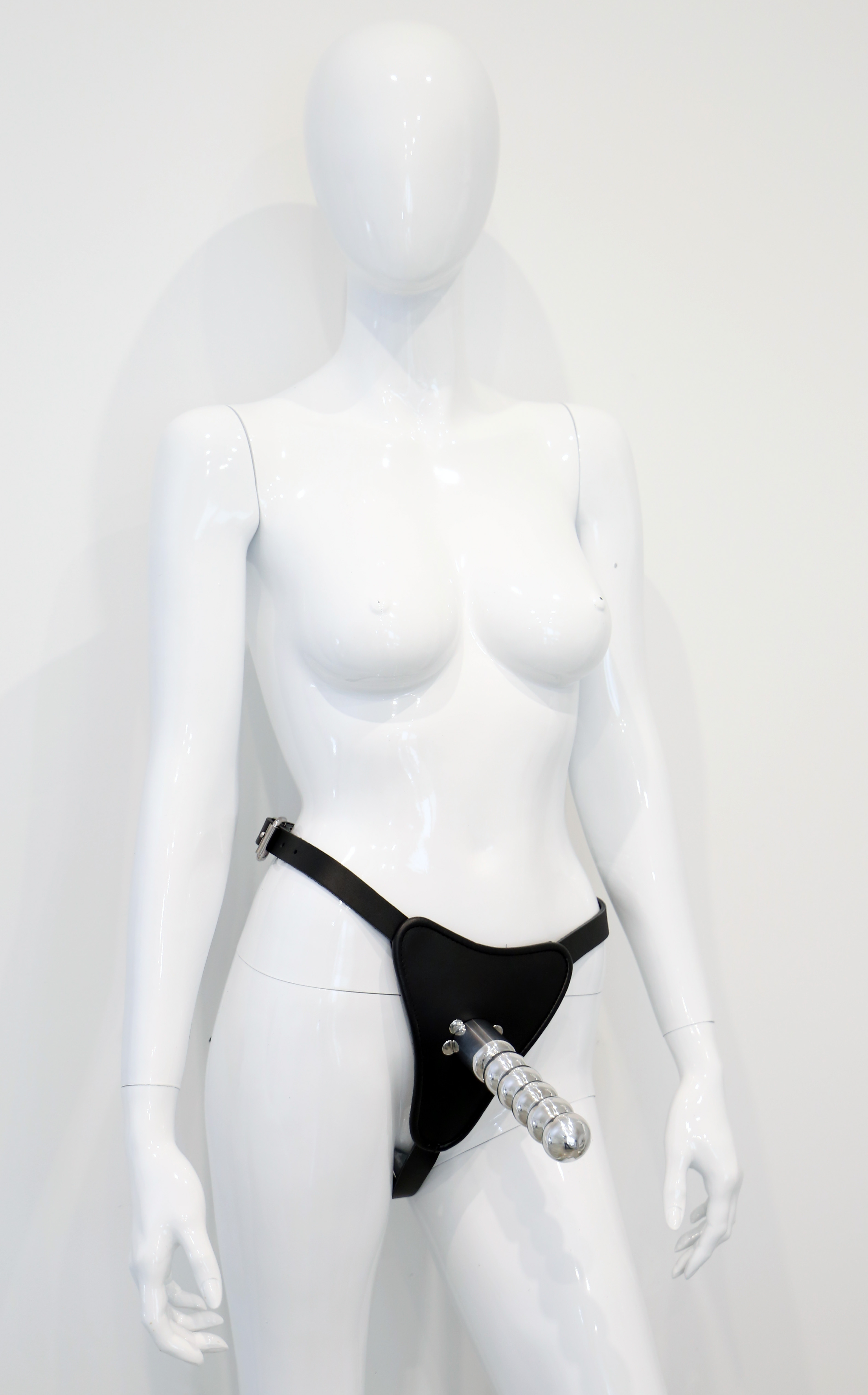 Frauen Strap On mit Aluminium Dildo "black luxury"