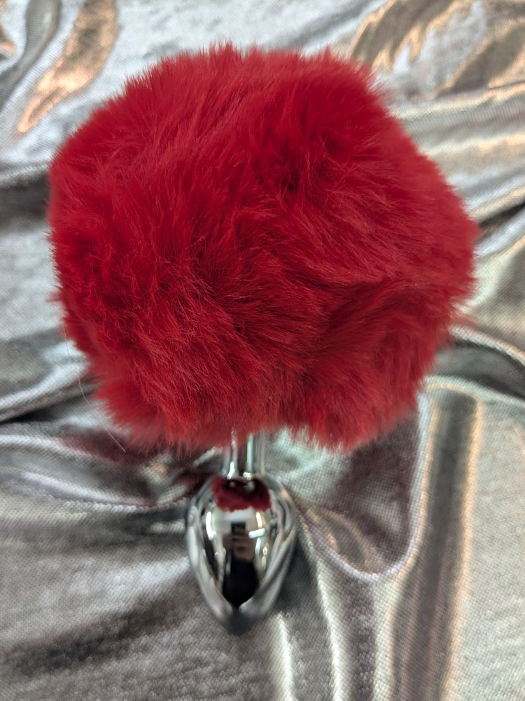 Niedlicher Buttplug aus Metall für Petplay