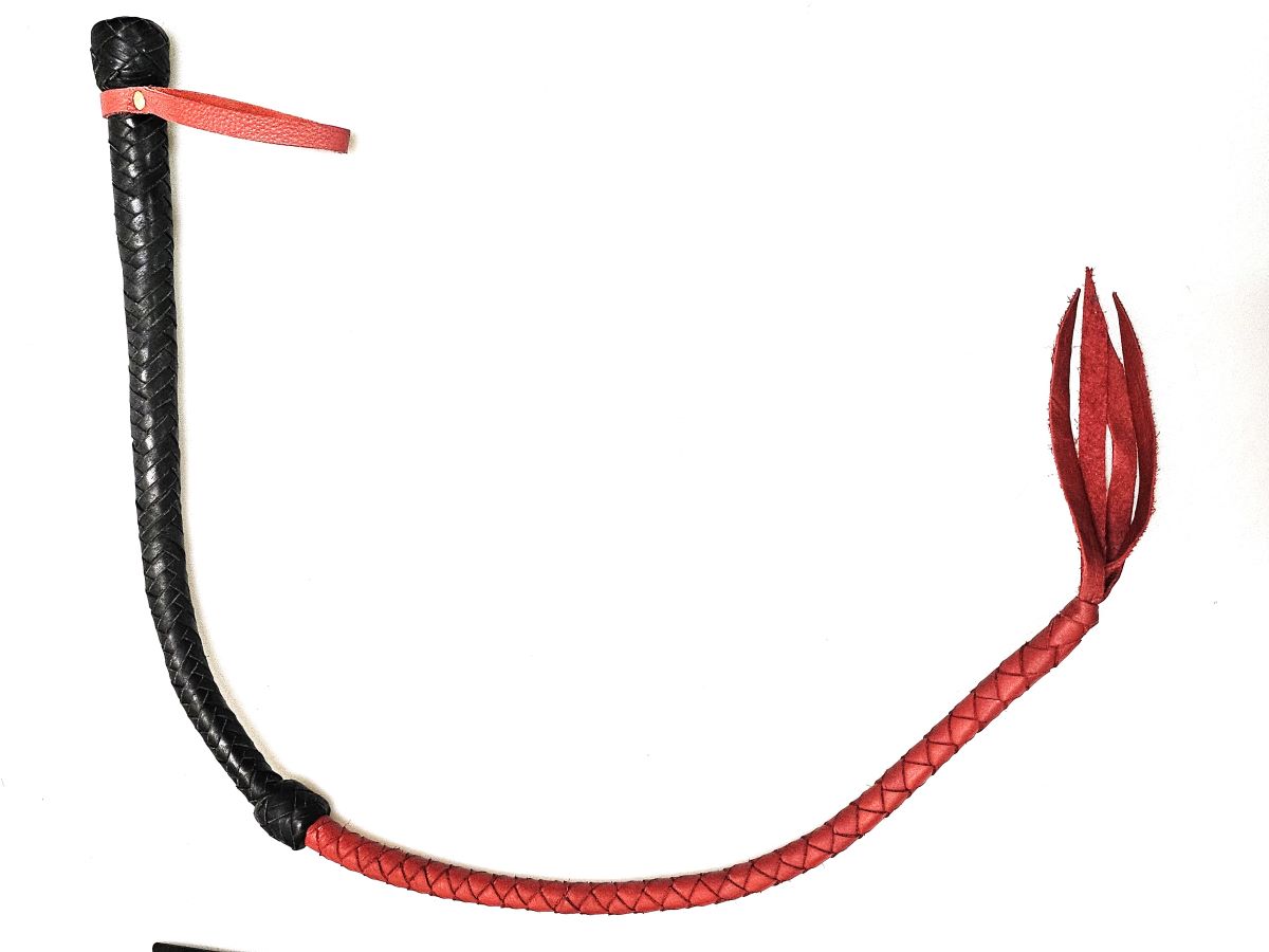 der Provokateur - schön und effektiv in rot-schwarz